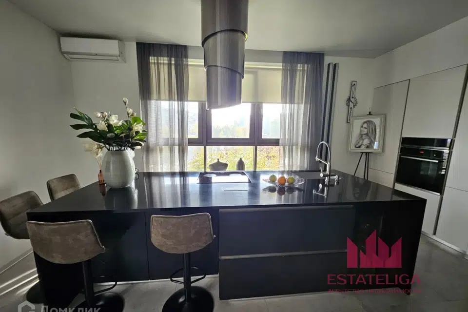 Продаётся 2-комнатная квартира, 54 м²