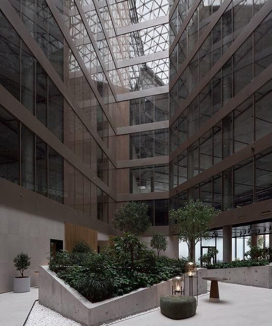 Продаётся 1-комнатная квартира, 72.3 м²