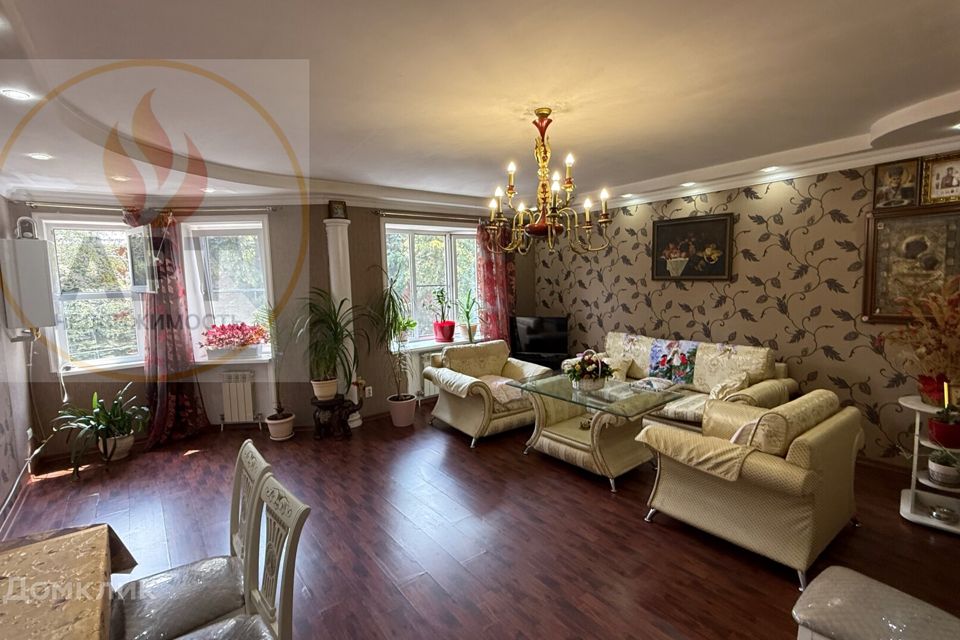 Сдаётся студия, 60 м²