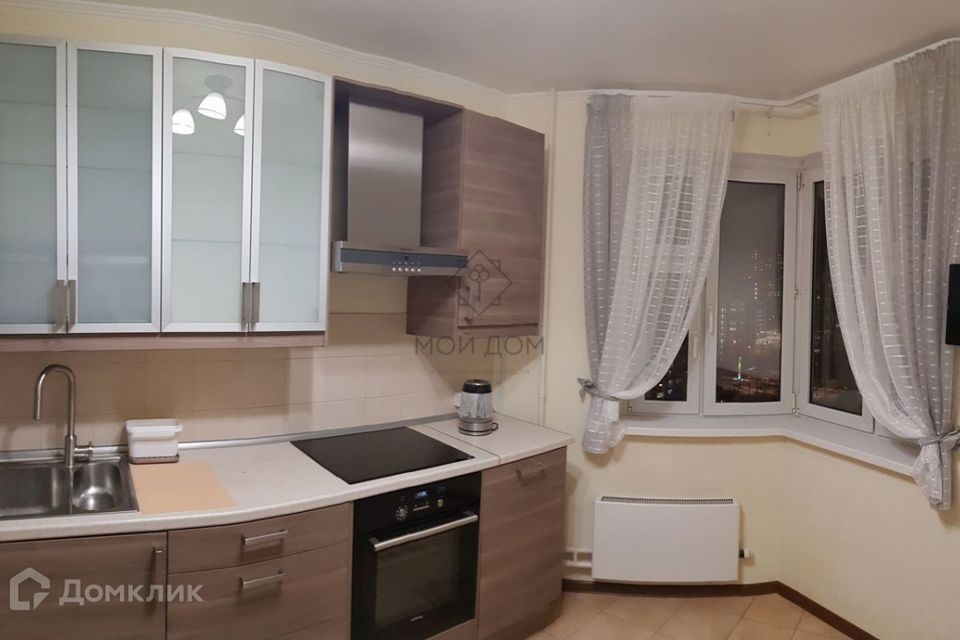 Сдаётся 2-комнатная квартира, 55 м²