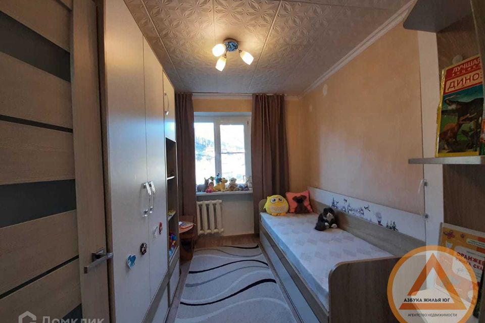 Продаётся 3-комнатная квартира, 51.5 м²