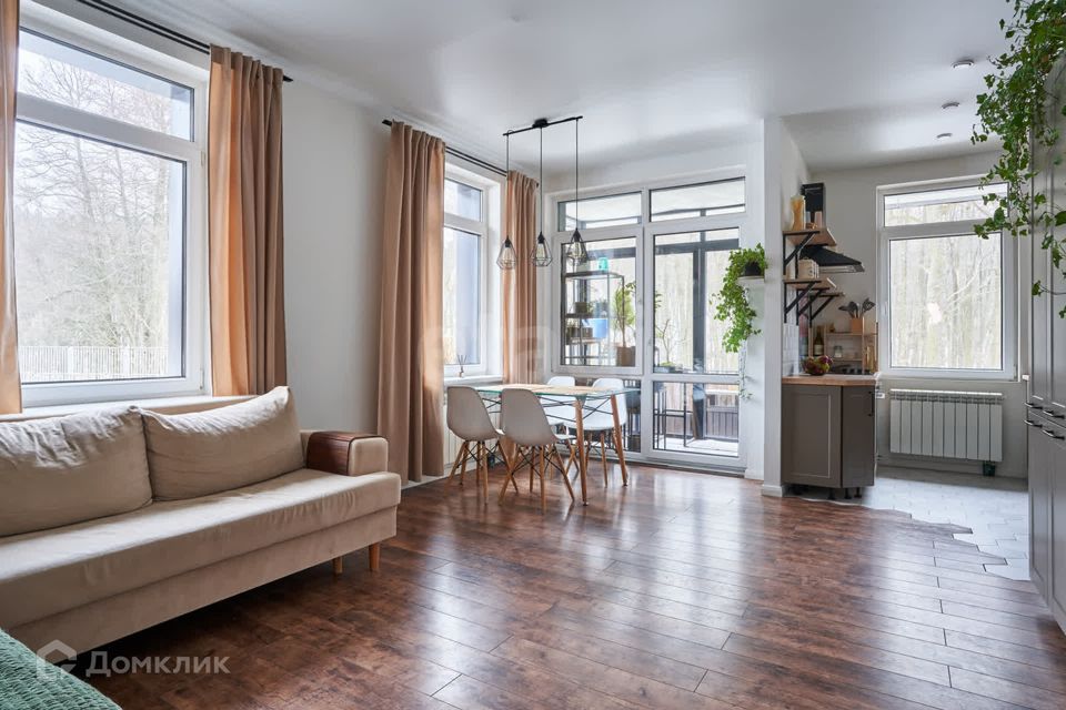 Продаётся 3-комнатная квартира, 92.1 м²