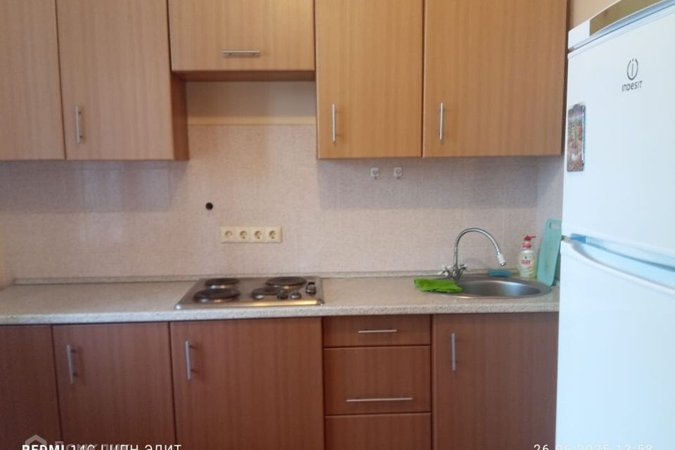 Сдаётся 1-комнатная квартира, 43 м²