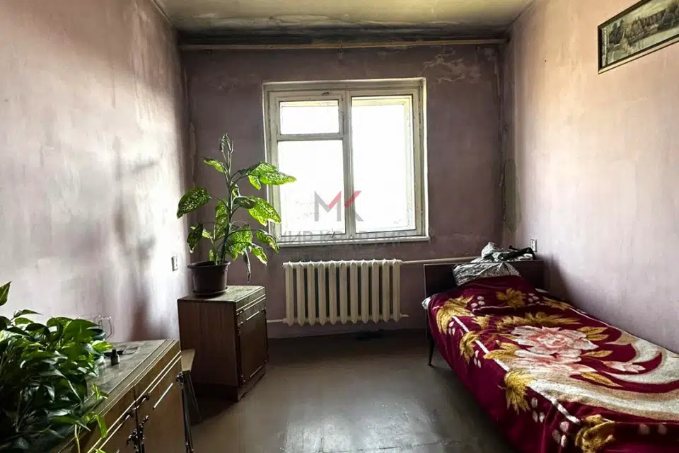 Продаётся 4-комнатная квартира, 74.3 м²