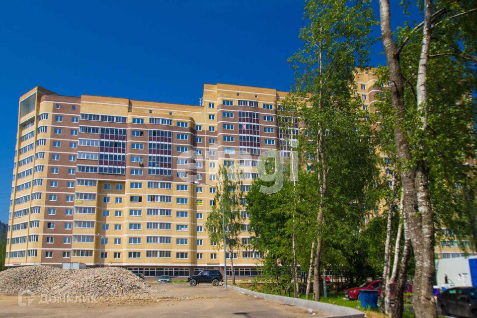 Продаётся 2-комнатная квартира, 59.8 м²