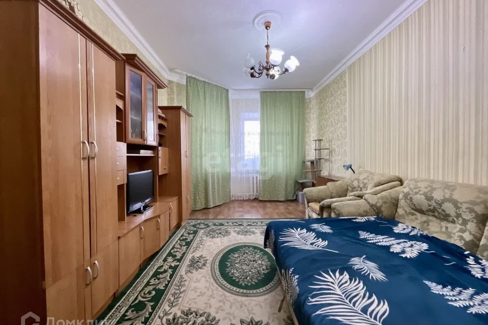 Сдаётся 2-комнатная квартира, 55.6 м²