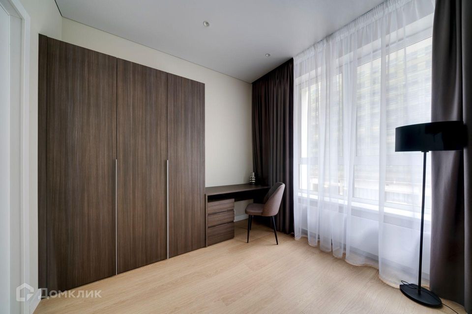 Сдаётся 4-комнатная квартира, 98 м²