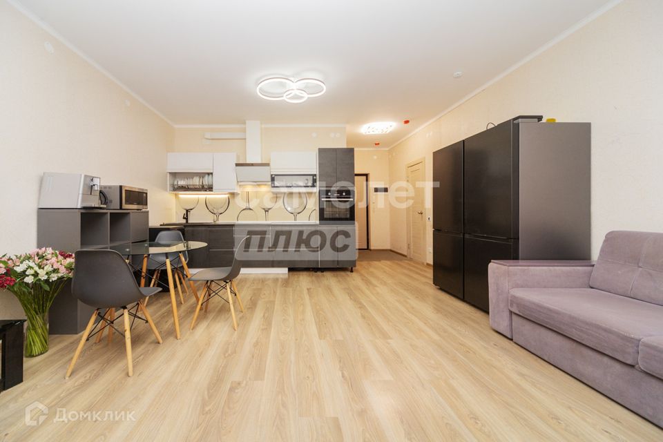 Продаётся 4-комнатная квартира, 85.2 м²