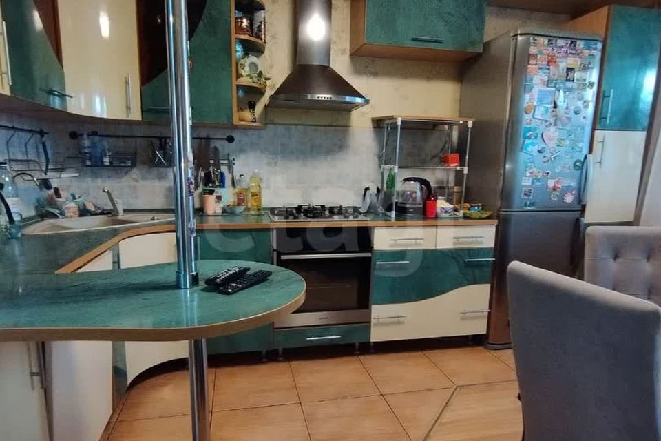 Продаётся 2-комнатная квартира, 64.4 м²