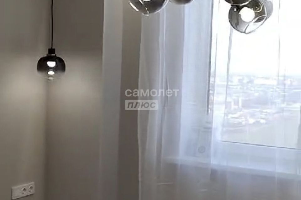 Продаётся 2-комнатная квартира, 81 м²
