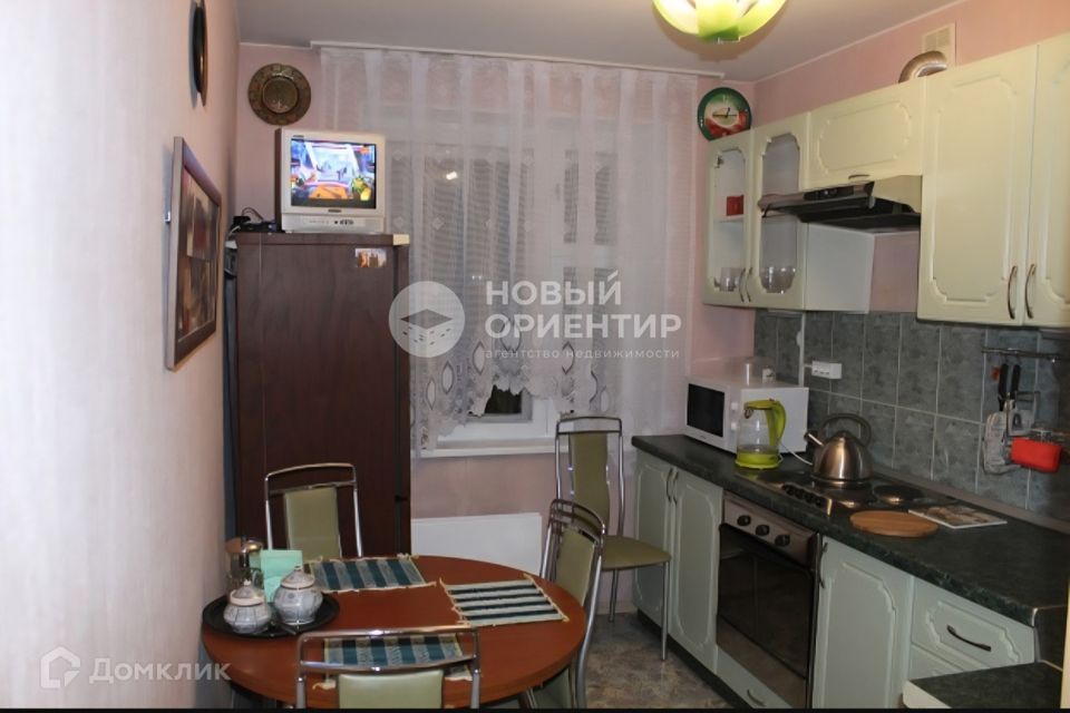 Сдаётся 2-комнатная квартира, 52.7 м²