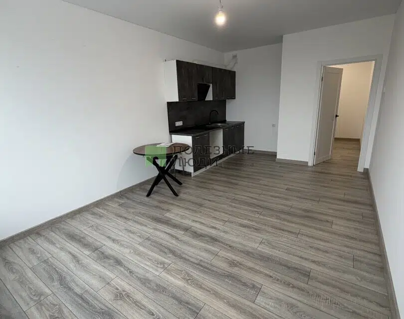 Продаётся 1-комнатная квартира, 51 м²