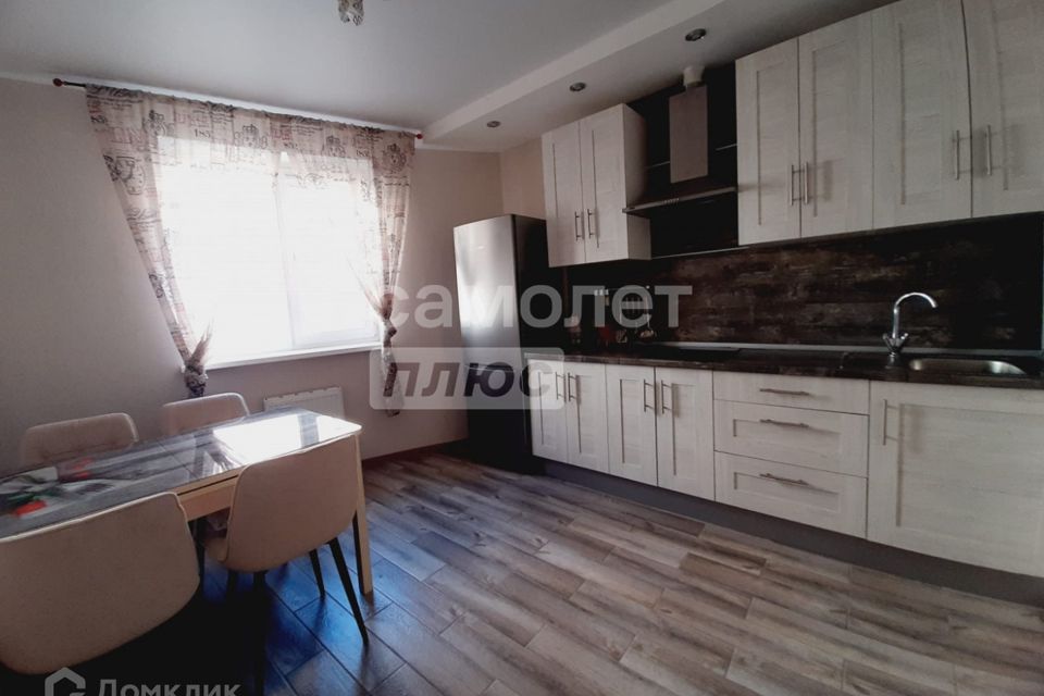 Сдаётся 1-комнатная квартира, 38 м²