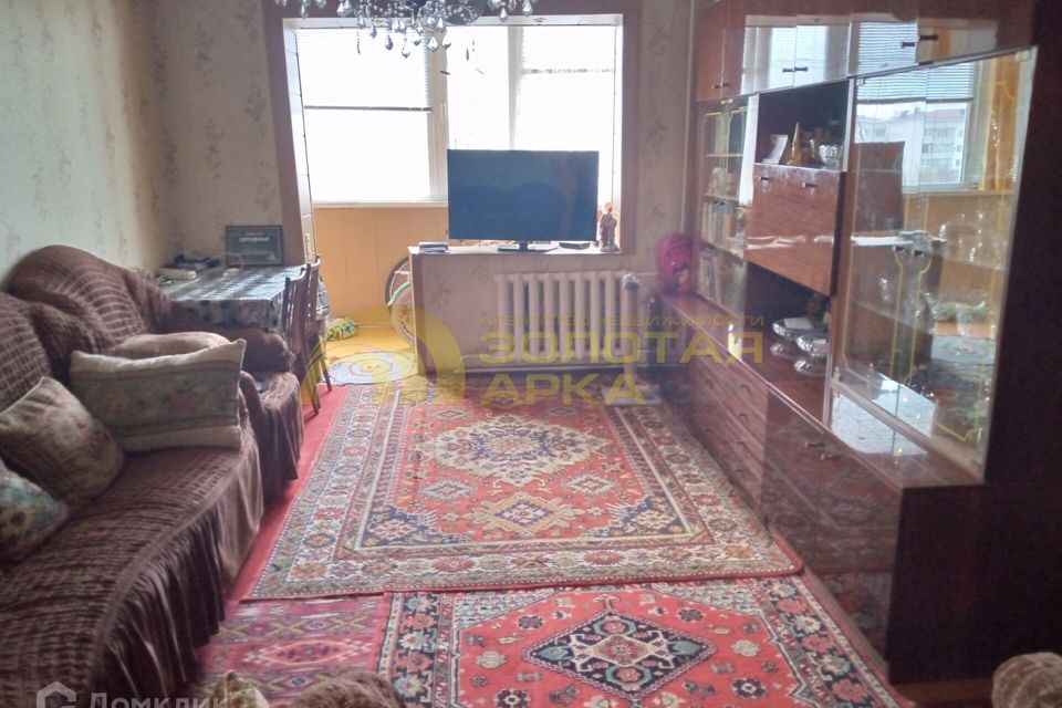 Продаётся 4-комнатная квартира, 79 м²