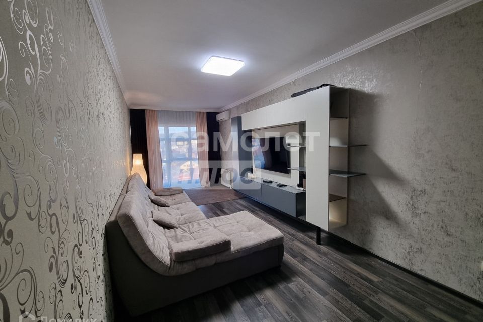 Продаётся 2-комнатная квартира, 75.1 м²