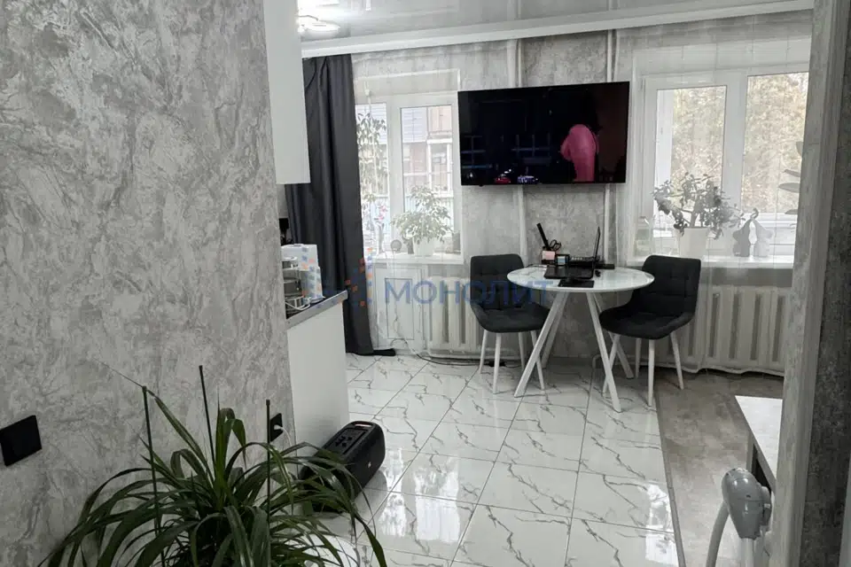 Продаётся 2-комнатная квартира, 42.9 м²
