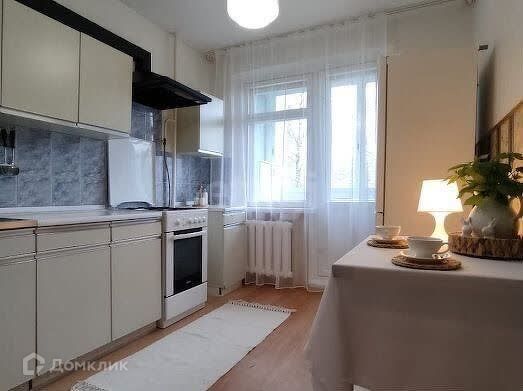 Продаётся 3-комнатная квартира, 69.3 м²