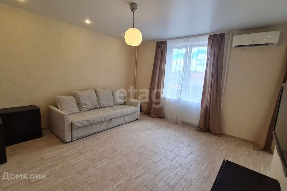 Продаётся 1-комнатная квартира, 45.1 м²