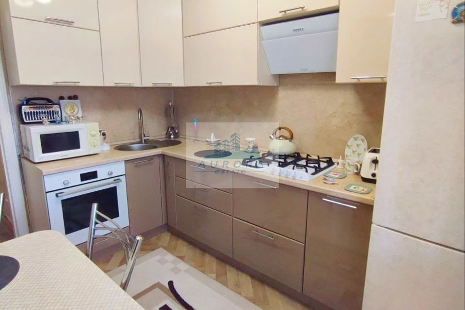 Продаётся 2-комнатная квартира, 53.8 м²