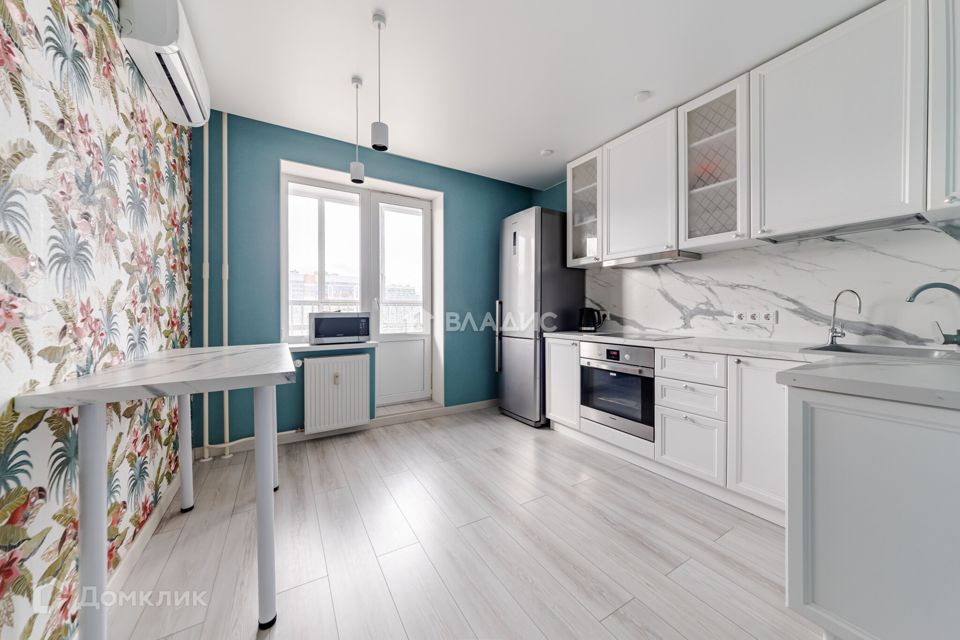 Продаётся 1-комнатная квартира, 41.2 м²