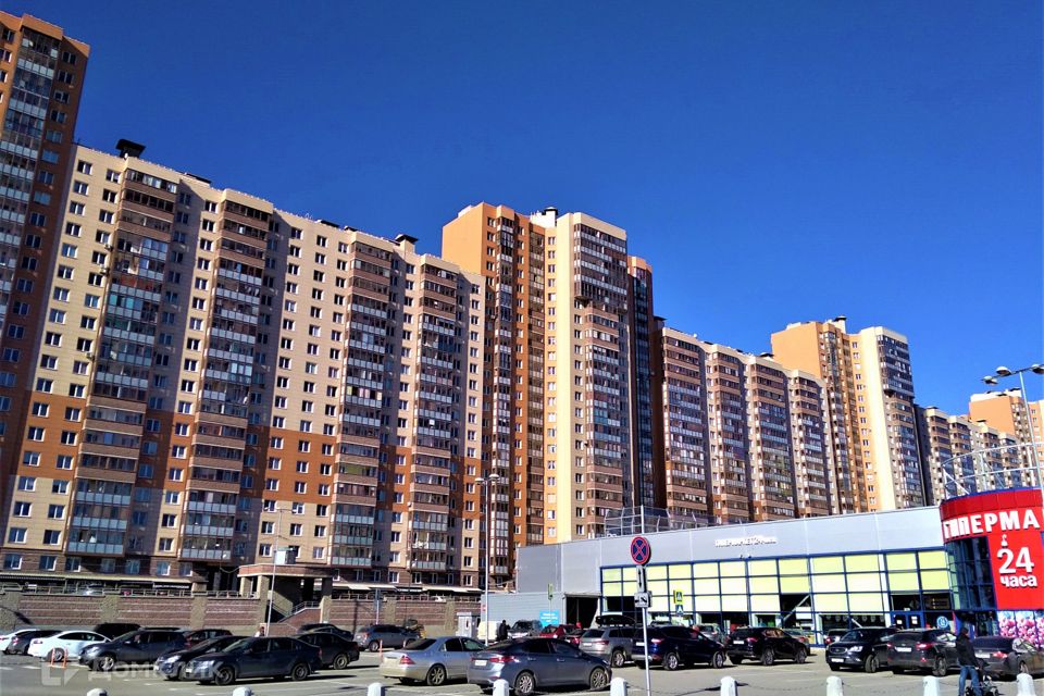 Продаётся 3-комнатная квартира, 90 м²