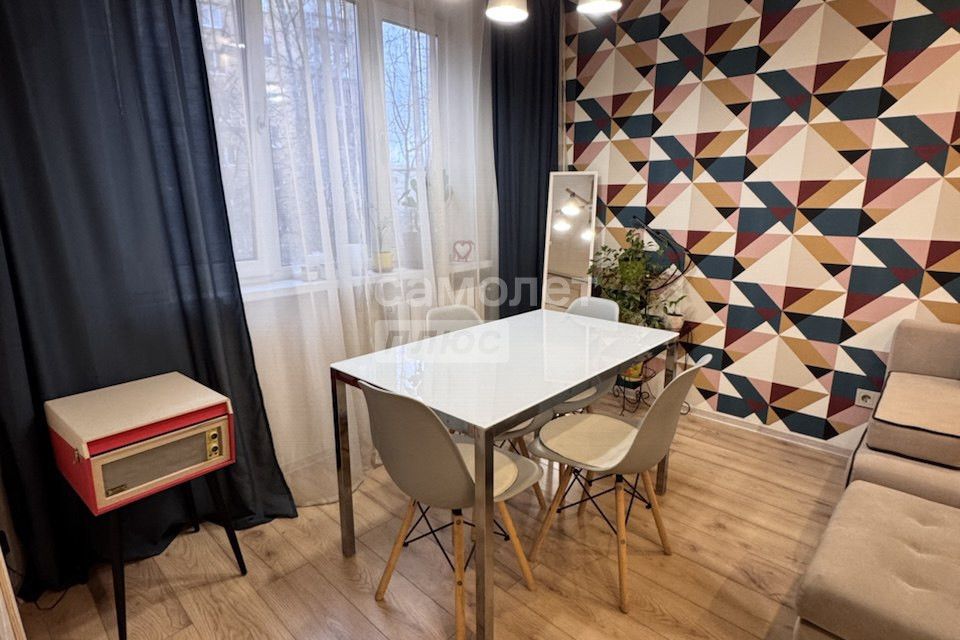 Продаётся 2-комнатная квартира, 47 м²