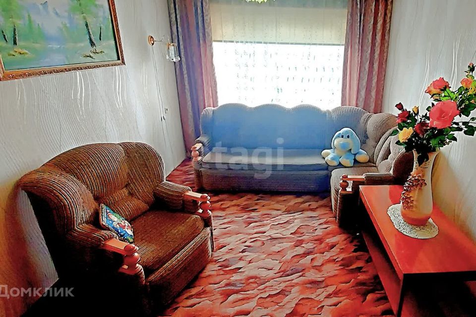 Продаётся 3-комнатная квартира, 59.6 м²