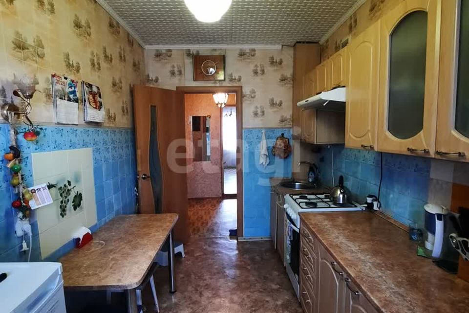 Продаётся 3-комнатная квартира, 61.6 м²