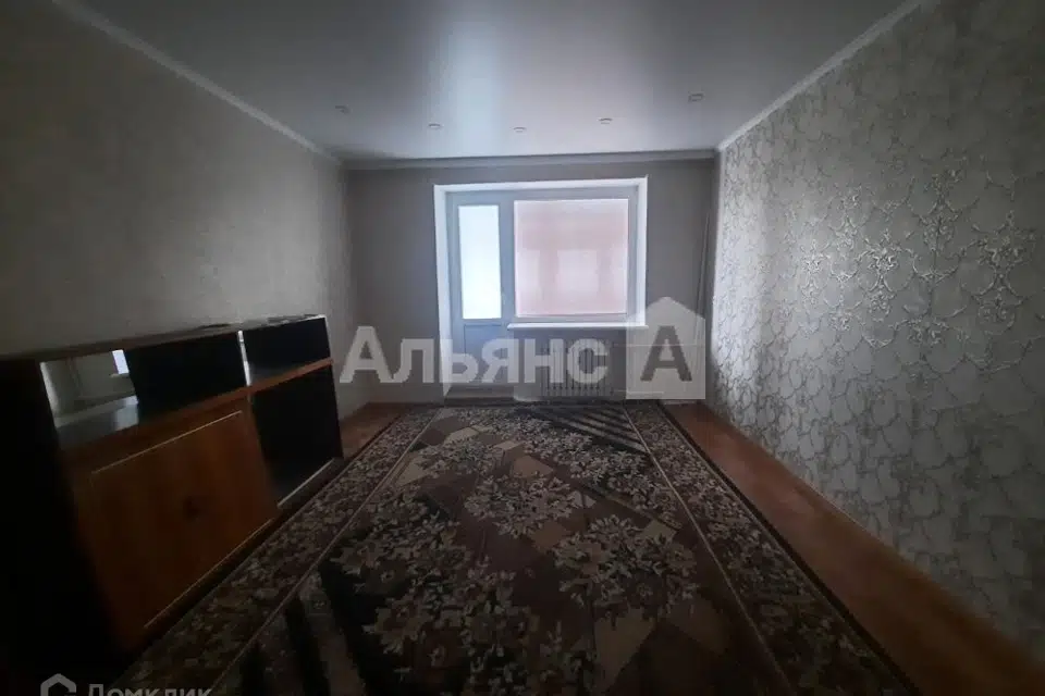 Продаётся 3-комнатная квартира, 54.8 м²