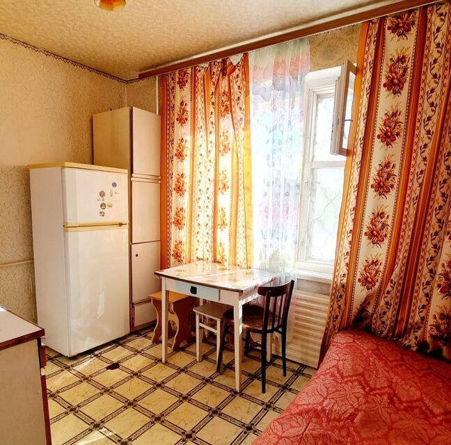 Продаётся 1-комнатная квартира, 37.9 м²