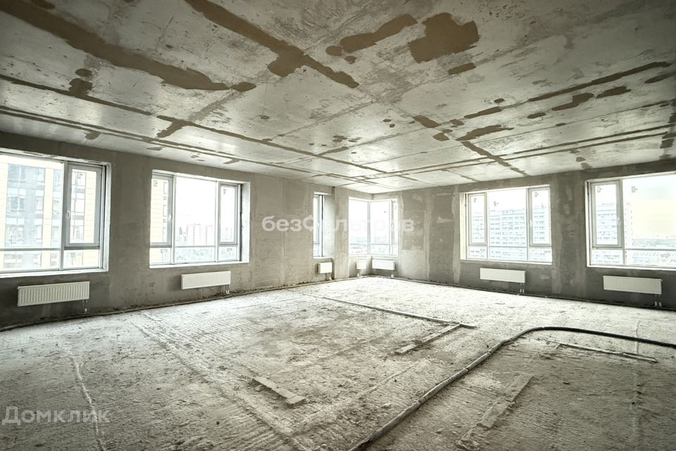 Продаётся 3-комнатная квартира, 90.2 м²