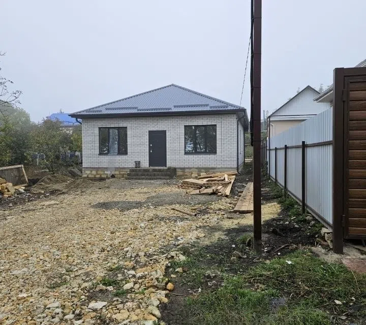 Продаётся 1-этажный дом, 90 м²