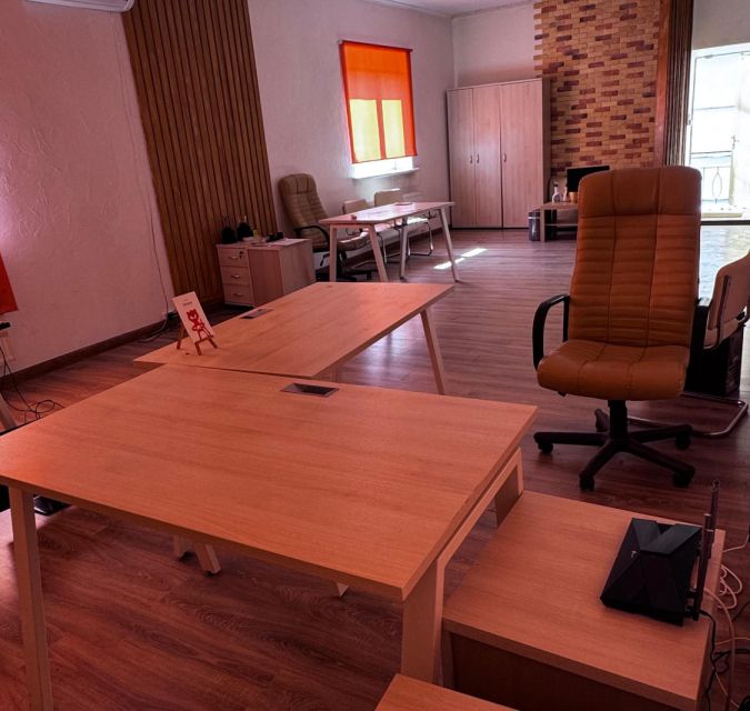 Продаётся 8-комнатная квартира, 197.4 м²