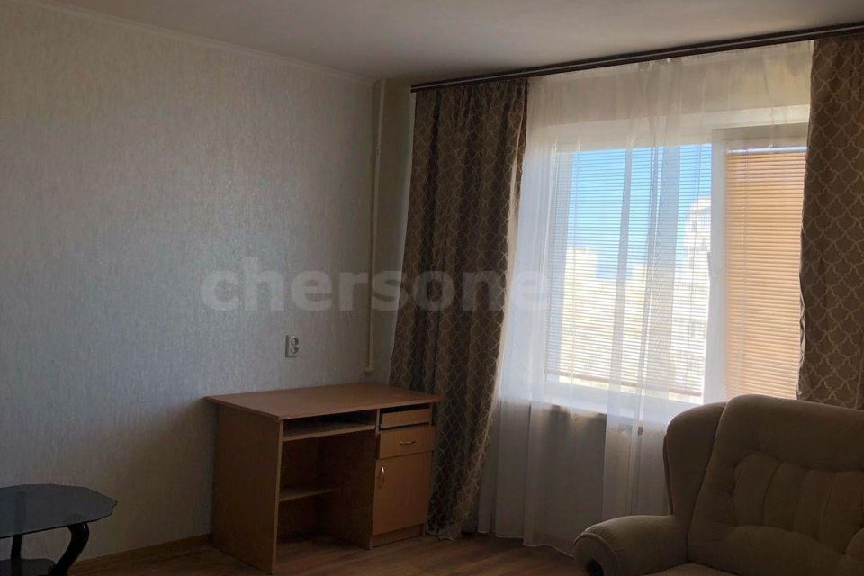 Продаётся 1-комнатная квартира, 43.7 м²