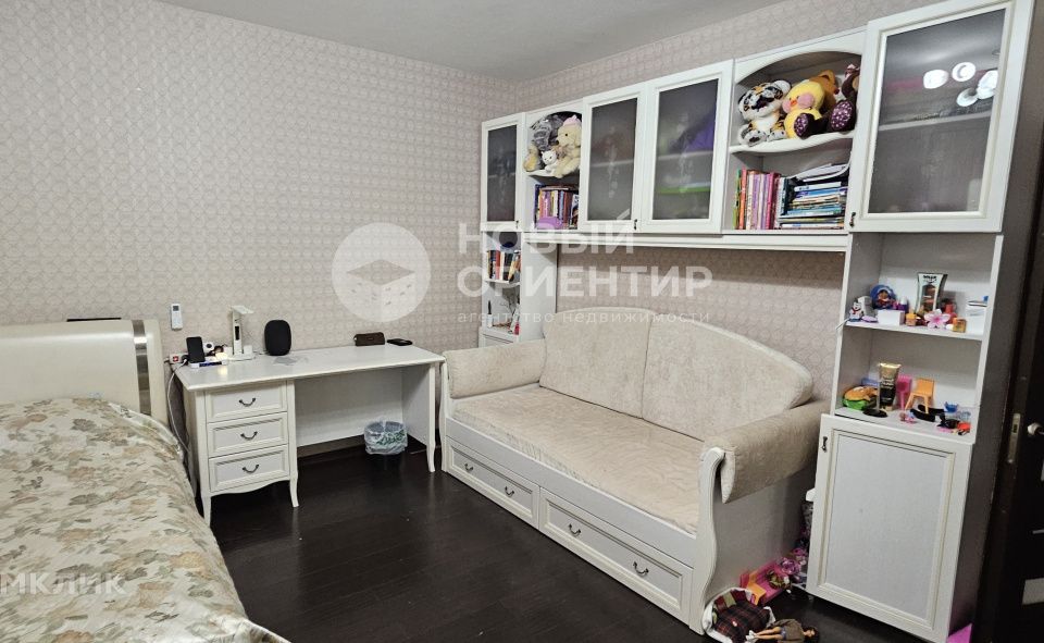 Продаётся 2-комнатная квартира, 77.1 м²