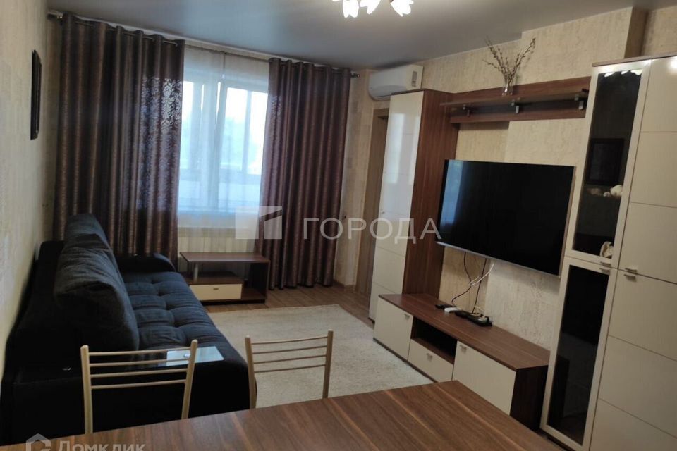 Сдаётся 1-комнатная квартира, 40 м²