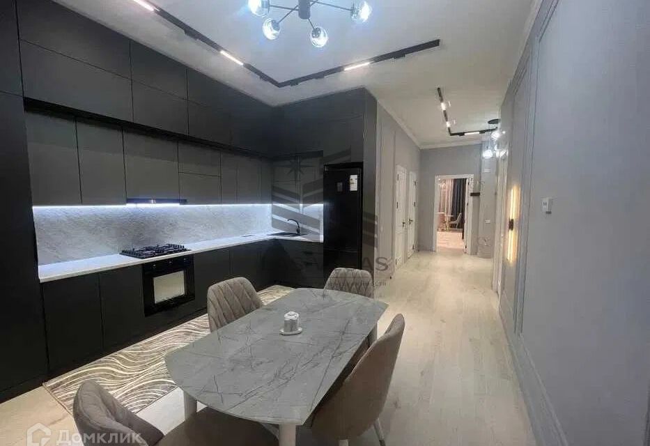 Сдаётся 2-комнатная квартира, 55 м²