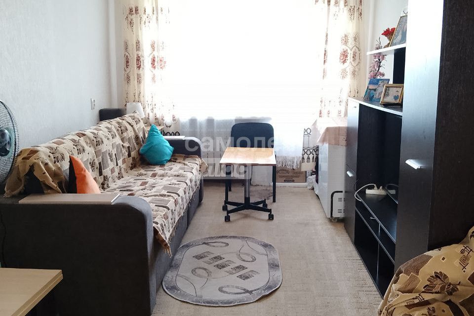 Продаётся 3-комнатная квартира, 57.1 м²