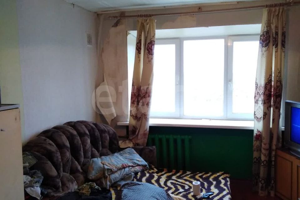 Продаётся комната в 1-комн. квартире, 25 м²