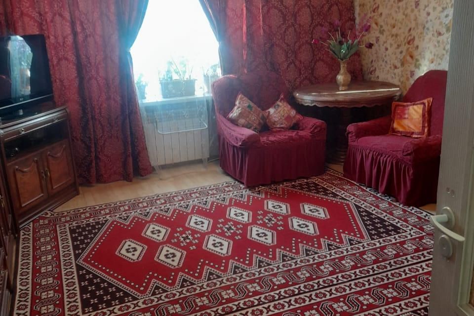 Продаётся 2-комнатная квартира, 58.3 м²
