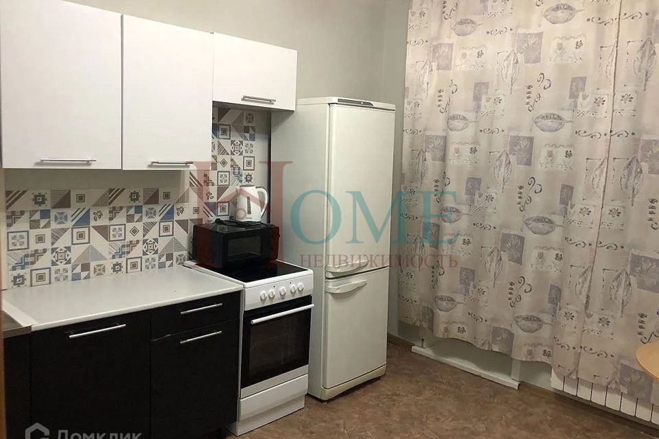 Сдаётся 1-комнатная квартира, 39 м²