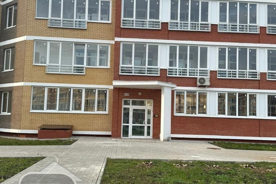 Продаётся 3-комнатная квартира, 113.4 м²