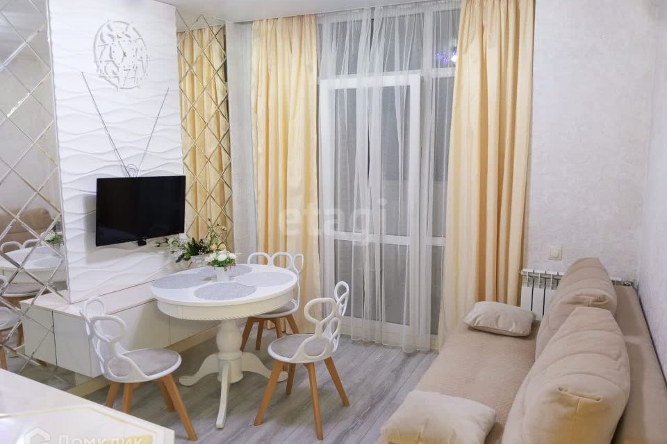 Продаётся 2-комнатная квартира, 45.8 м²