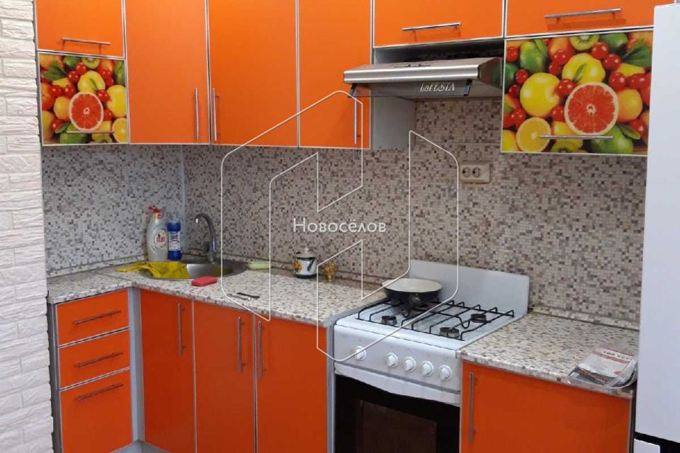 Сдаётся 1-комнатная квартира, 39 м²
