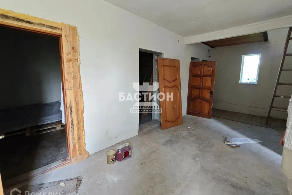 Продаётся 3-этажный дом, 304 м²