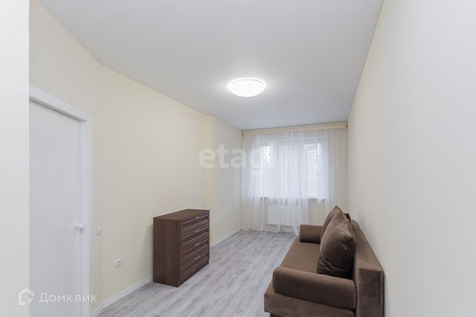 Продаётся 1-комнатная квартира, 35.2 м²