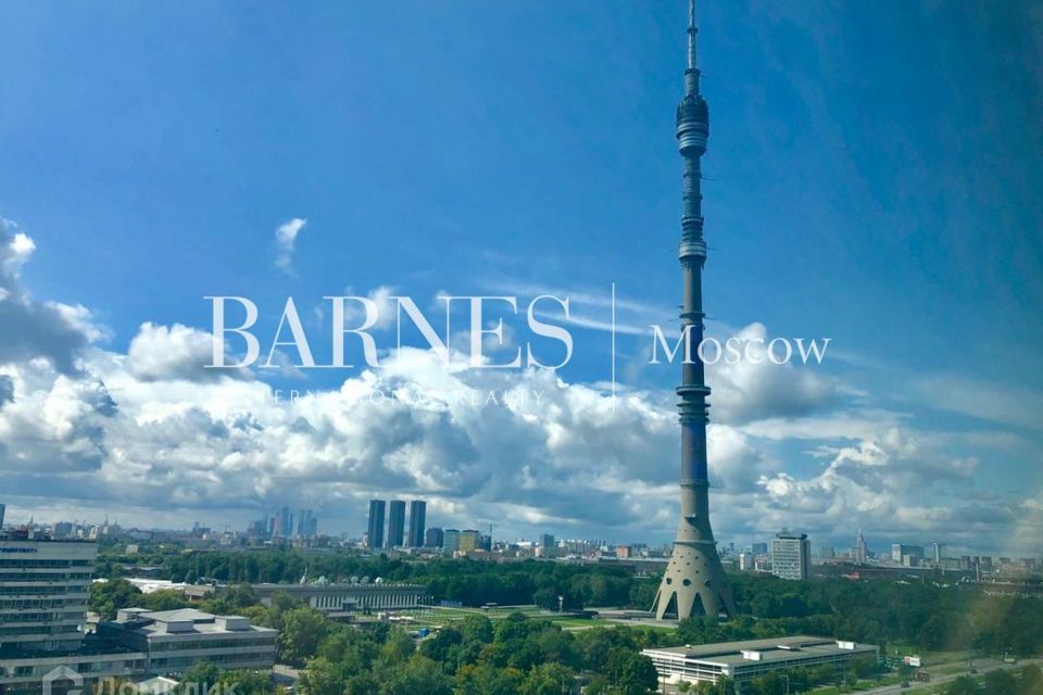 Продаётся 3-комнатная квартира, 82 м²