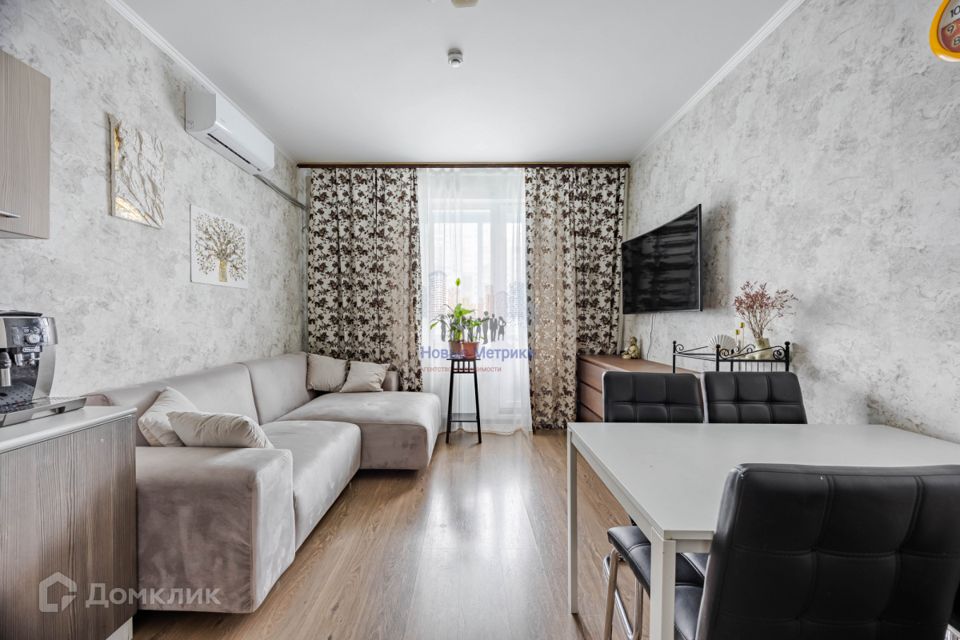 Продаётся 2-комнатная квартира, 62.5 м²