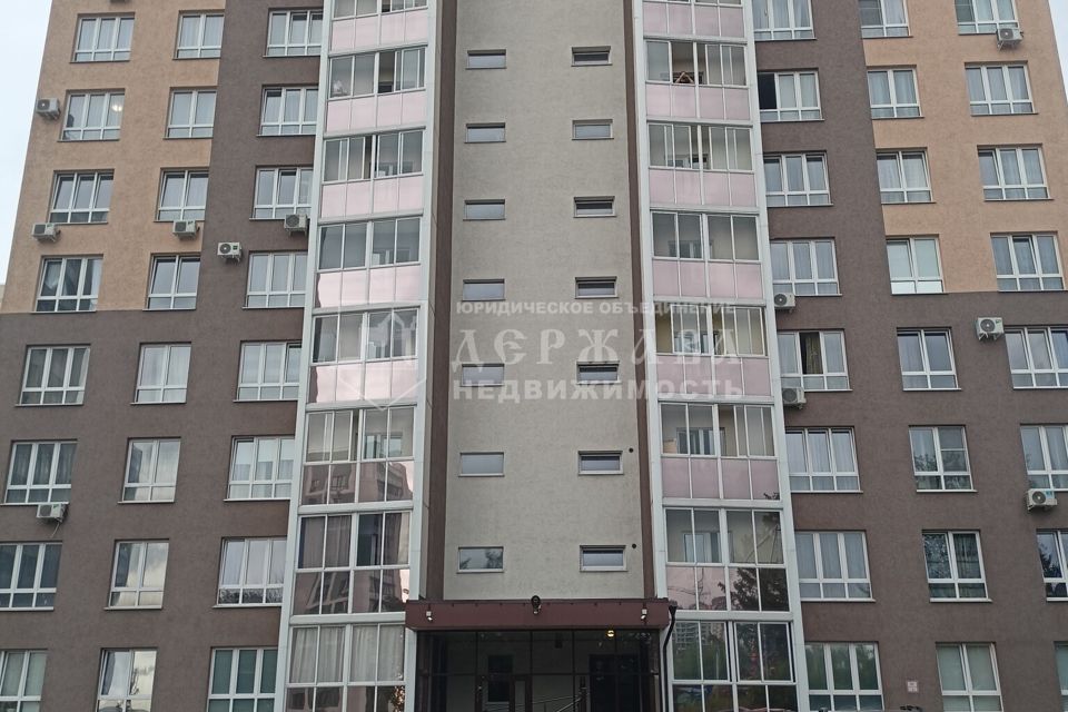 Продаётся 1-комнатная квартира, 40.5 м²