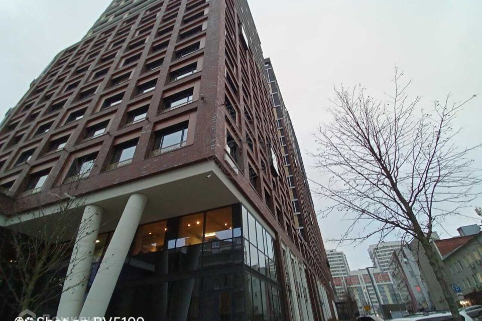 Сдаётся 1-комнатная квартира, 80 м²